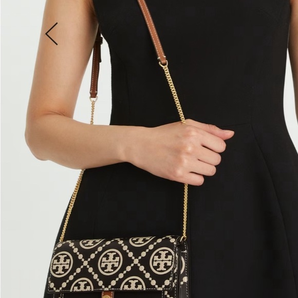 Tory Burch T MONOGRAM CONTRAST EMBOSSED CHAIN WALLET - Picture 2 of 6